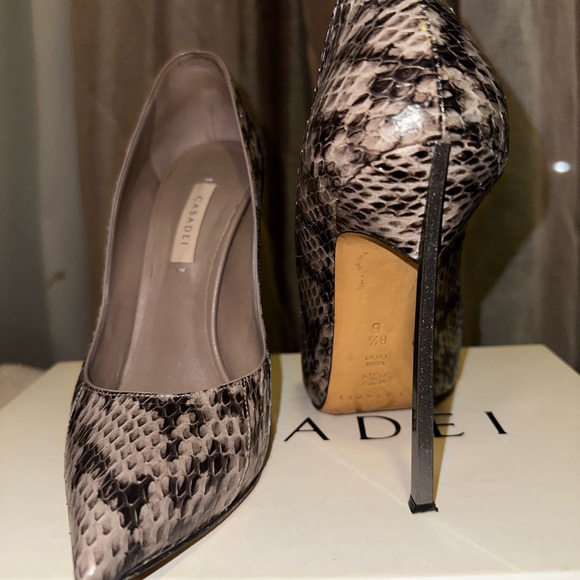 Casadei Skyhigh Blade Python Skin Pumps , size 8.5 - Picture 5 of 8